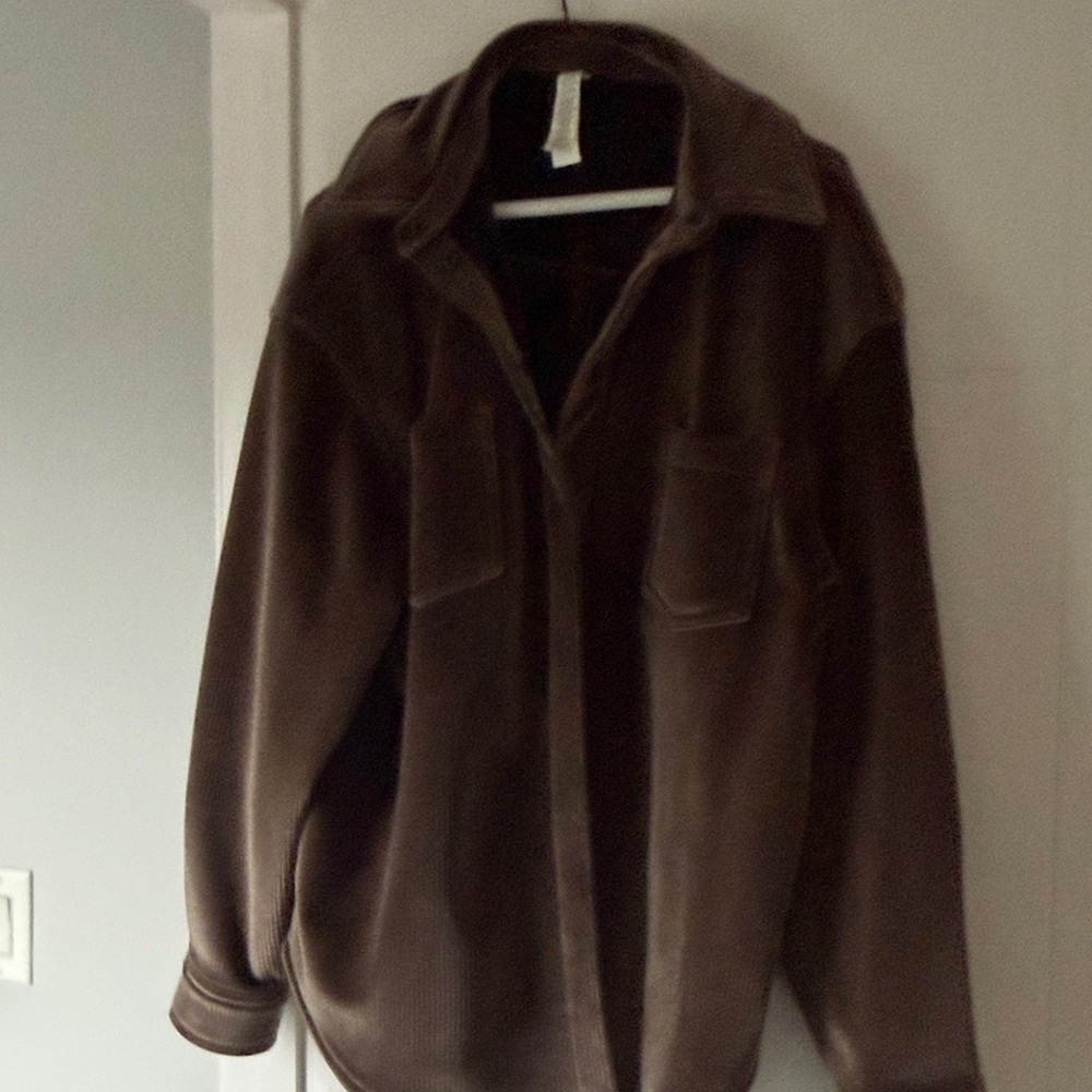 ALO Yoga Brown Oversized Button-Up Jacket